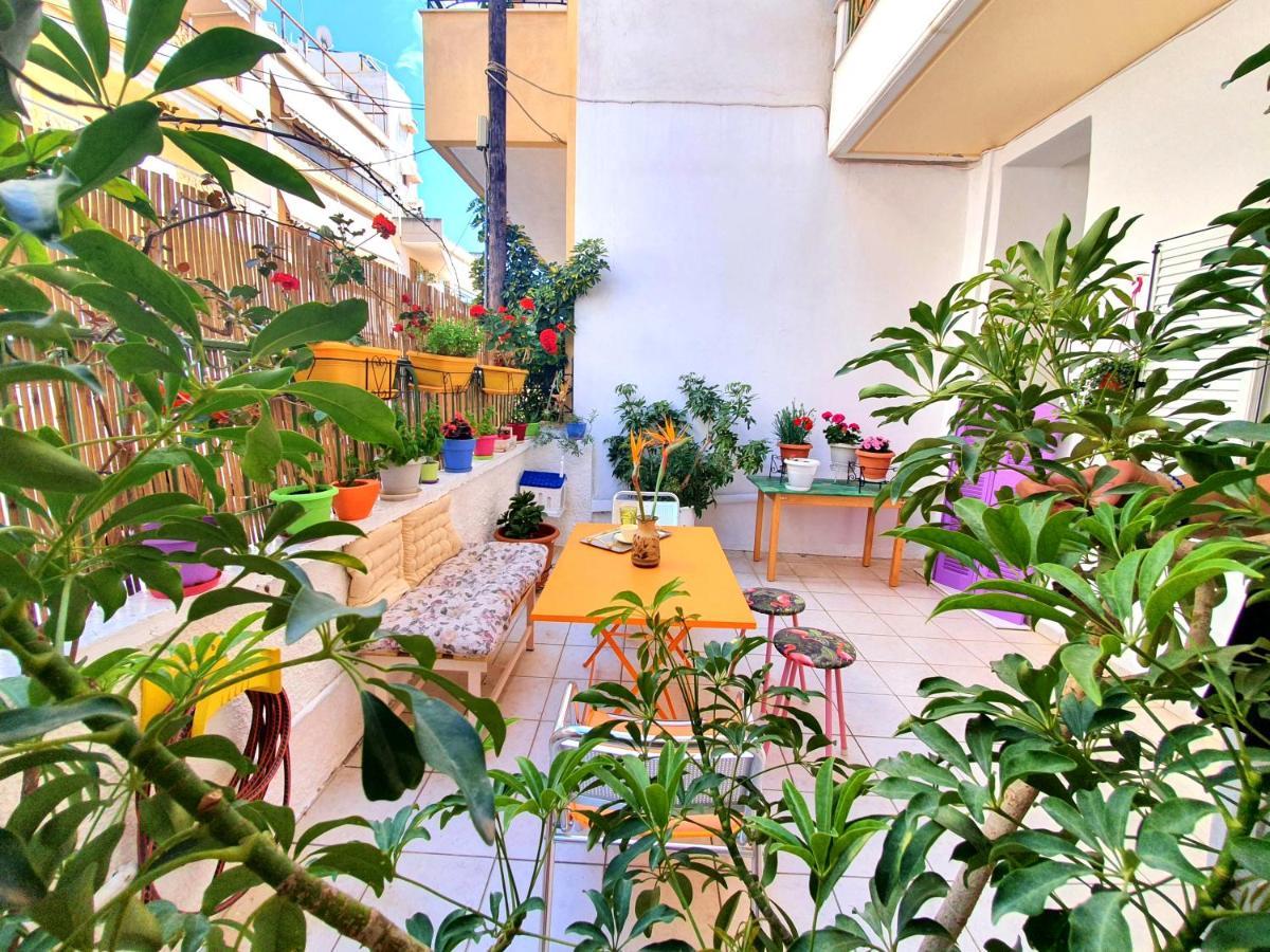 Casa Bonita, House With Private Entrance And Garden, Between Center And Sea アテネ エクステリア 写真